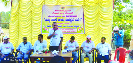 ಎರಡು ಬಾರಿ ಕೈ ಕೊಟ್ಟ ಮತಯಂತ್ರ ಪರದಾಡಿದ ಮತದಾರರು