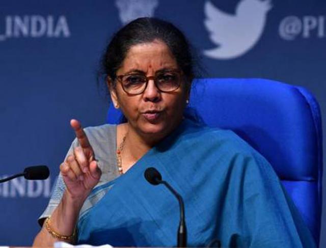 ಪಶ್ಚಿಮ ಬಂಗಾಳ ಸರ್ಕಾರ ಕೇಂದ್ರದ ಕೋವಿಡ್ ನೆರವನ್ನು ಬಳಸಿಕೊಳ್ಳುತ್ತಿಲ್ಲ: ನಿರ್ಮಲಾ ಸೀತಾರಾಮನ್