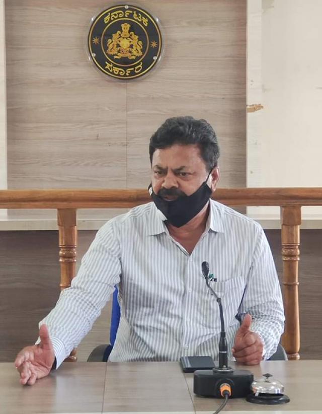 ಮುಖ್ಯಮಂತ್ರಿ ರಾಜಕೀಯ ಕಾರ್ಯದರ್ಶಿ ಎಂ.ಪಿ‌.ರೇಣುಕಾಚಾರ್ಯ ಕಚೇರಿ ಸಿಬ್ಬಂದಿಗೂ ಕೊರೋನಾ