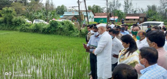 ಬೆಳೆ ಸಮೀಕ್ಷೆ ಆ್ಯಪ್‍ಗೆ ಚಾಲನೆ ನೀಡಿದ ಸಕ್ಕರೆ, ಕಾರ್ಮಿಕ ಸಚಿವ 