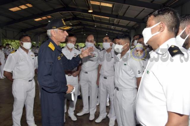 ನೌಕಾದಳದ ಮುಖ್ಯಸ್ಥ ಕರಮ್ ಬೀರ್ ಸಿಂಗ್ ಕಾರವಾರ ಕದಂಬ ನೌಕಾನೆಲೆಗೆ ಭೇಟಿ