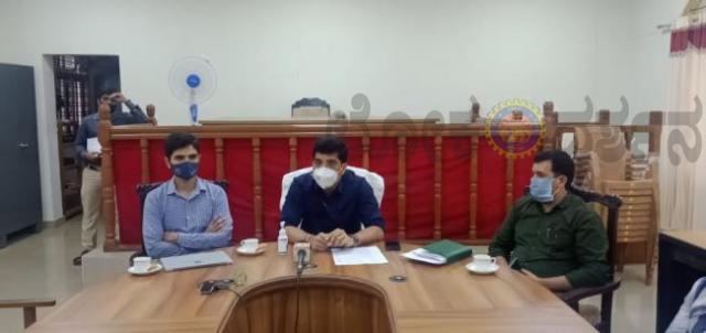 ಕೋವಿಡ್ ಮುಂಜಾಗ್ರತ ಕ್ರಮಗಳೊಂದಿಗೆ 26 ಮತಗಟ್ಟೆಗಳಲ್ಲಿ ಬುಧವಾರ ಮತದಾನ  