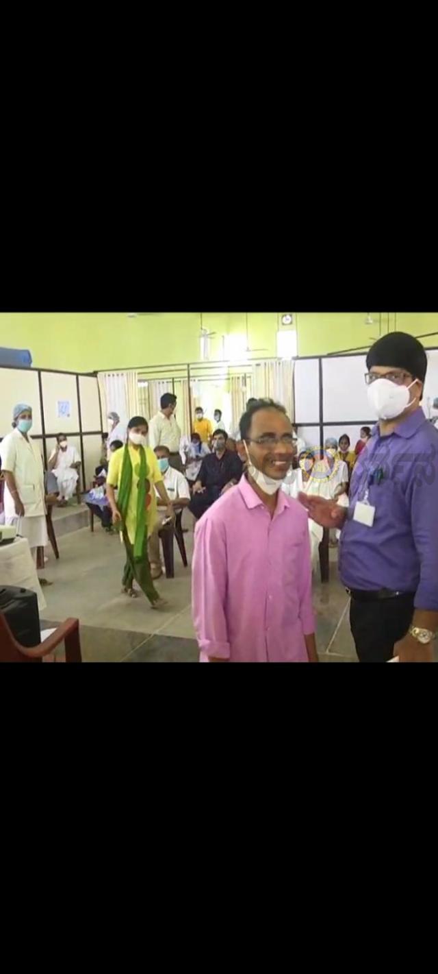 ಕೊವಿಡ್ ವಿರೋಧಿ ಲಸಿಕ ಮೊದಲು ಪಡೆದವ ಬಾಲಚಂದ್ರ 