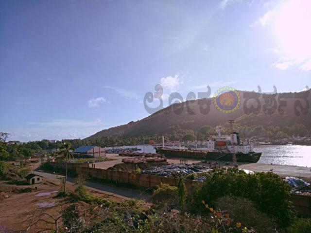 ಕಾರವಾರ ಬಳಿಯ  ಕದಂಬ ನೌಕಾದಳದ ಎರಡನೇ ಹಂತದ ಕಾಮಗಾರಿಯನ್ನು ಪಾರ್ಲಿಮೆಂಟರಿ ‌ಡಿಫೆನ್ಸ ಕಮಿಟಿ ವೀಕ್ಷಣೆ 