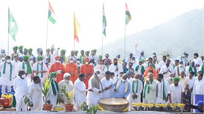 ಗಂಡಸ್ತನ ಪ್ರದರ್ಶನ ಮಾಡುವ ಇವರಿಗೆ ಪ್ರಾಮಾಣಿಕತನ ಉಳಿಸಿಕೊಳ್ಳಬೇಕು ಎನ್ನುವುದರ ಅರಿವಿಲ್ಲವೇ? ....