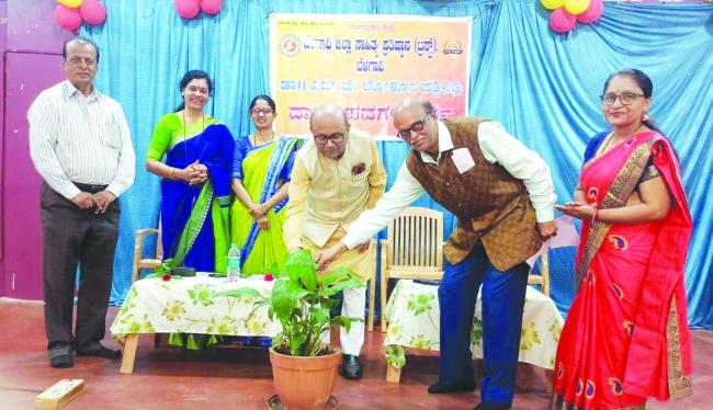 ದಾಸ ಸಾಹಿತ್ಯ ಬದುಕಿನ ಮೌಲ್ಯವನ್ನು ಹೆಚ್ಚಿಸುತ್ತದೆ ಎಸ್‌. ಎಮ್‌. ಕುಲಕರ್ಣಿ  