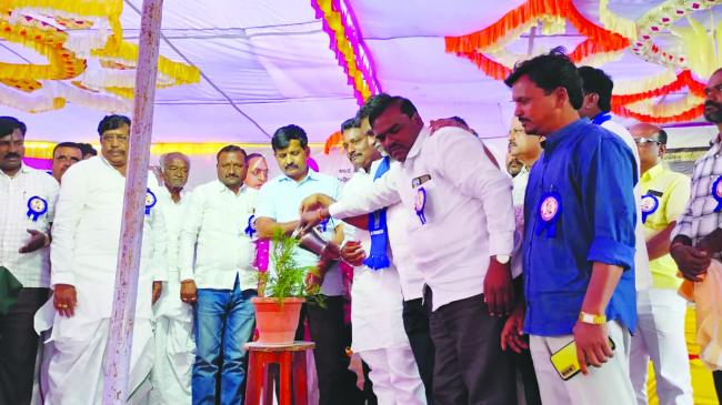 ಬೆಕಿನಾಳ ಗ್ರಾಮದಲ್ಲಿ ಸಂವಿಧಾನ ಸಮರ್ಪಣಾ ದಿನಾಚರಣೆ  