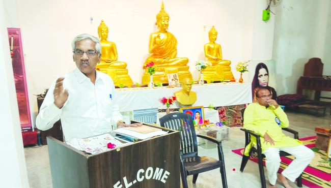 ಜಾತಿಧರ್ಮದ ಹೆಸರಿನಲ್ಲಿ ಮಾಡಲಾಗುತ್ತಿದೆ ಸಮಾಜವನ್ನು ಇಬ್ಭಾಗ: ತೊರವಿ  