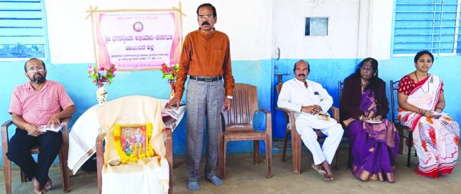 ಇಡೀ ವಿಶ್ವದಲ್ಲಿಯೇ ಭಗವದ್ಗೀತೆ ಅತ್ಯಂತ ಶ್ರೇಷ್ಠ: ಚಲವಾದಿ   