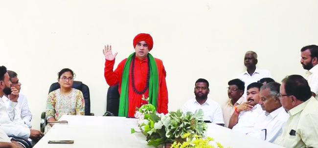 ಸರ್ಕಾರ ಪಂಚಮಸಾಲಿ ಹೋರಾಟವನ್ನು ಹತ್ತಿಕ್ಕುತ್ತಿದೆ: ಜಯಮೃತ್ಯುಂಜಯ ಸ್ವಾಮೀಜಿ 