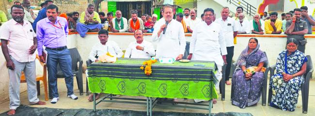 ವಿರೋಧಪಕ್ಷ ಜನರಿಗೆ ದಾರಿ ತಪ್ಪಿಸುವ ಕೆಲಸ ಮಾಡುತ್ತಿದೆ: ಸಿ ಎಸ್ ನಾಡಗೌಡ 