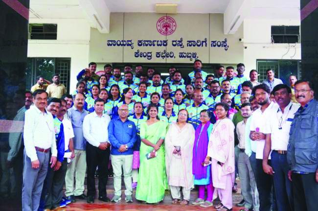 ಕಾನೂನನ್ನು ಗೌರವಿಸಿ ನಮ್ಮ ಕರ್ತವ್ಯಗಳ  ಗಮನ ಕೊಡಿರಿ : ಹೈಕೋರ್ಟ್‌ ನಿವೃತ್ತ ನ್ಯಾಯಮೂರ್ತಿ ಅರಳಿ ನಾಗರಾಜ