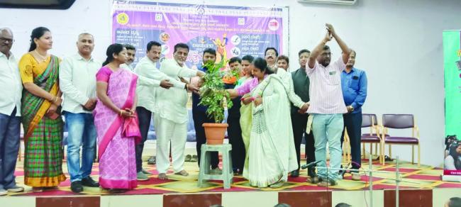 ಯುವ ಜನೋತ್ಸವ: ಸರ್ಕಾರೀ ಯೋಜನೆಗಳನ್ನು ಯುವಜನರು ಸದುಪಯೋಗ ಪಡೆದುಕೊಳ್ಳಬೇಕು 