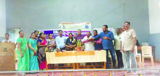 ಅಂಗವಿಕಲ ಮಕ್ಕಳು  ಕೀಳರಿಮೆ ಬಿಟ್ಟು, ಸಾಧನೆ ಮಾಡಬೇಕು : ಎಸ್ ಜಿ  ಕೋಟಿ