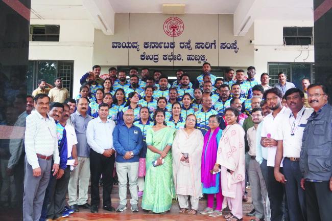 ಕಾನೂನನ್ನು ಗೌರವಿಸಿ ಕರ್ತವ್ಯಗಳತ್ತ ಗಮನ ಕೊಡಿ: ಅರಳಿ ನಾಗರಾಜ  