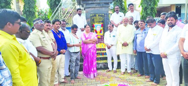 ಡಾ.ಬಿ.ಆರ್‌.ಅಂಬೇಡ್ಕರ್ ಮಹಾ ಪರಿನಿರ್ವಾಣ ದಿನ ಆಚರಣೆ  