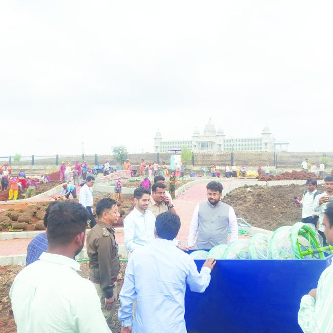 ಸುಗಮ ಅಧಿವೇಶನಕ್ಕಾಗಿ ಸಕಲ ಸಿದ್ಧತೆ: ಜಿಲ್ಲಾಧಿಕಾರಿ ಮೊಹಮ್ಮದ ರೋಷನ್‌
