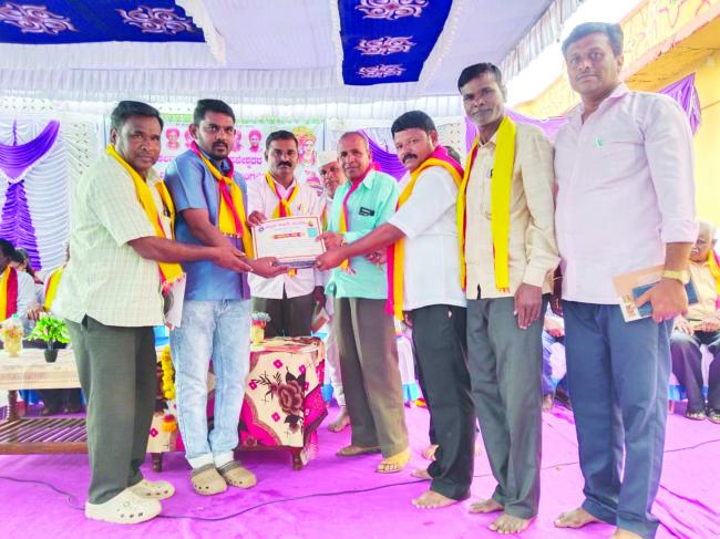 ಯಲಬುರ್ಗಾ ಹೋಬಳಿ ಕಸಾಪ ಘಟಕದ ಅಧ್ಯಕ್ಷರಾಗಿ ಮಹಾಂತೇಶ ಛಲವಾದಿ ನೇಮಕ  