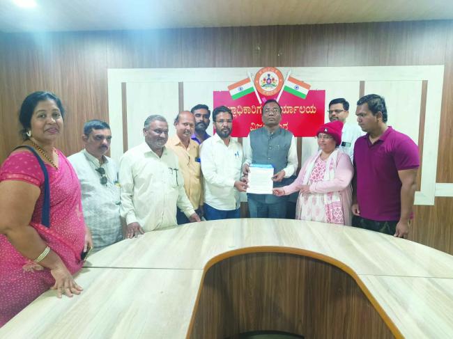 ಕೃಷ್ಣೆಯ ಸಂತ್ರಸ್ತರ ಹೋರಾಟಕ್ಕೆ ವಿಜಯಪುರ ಜಿಲ್ಲಾ ಸಂಪಾದಕರ ಸಂಘದ ಬೆಂಬಲ 