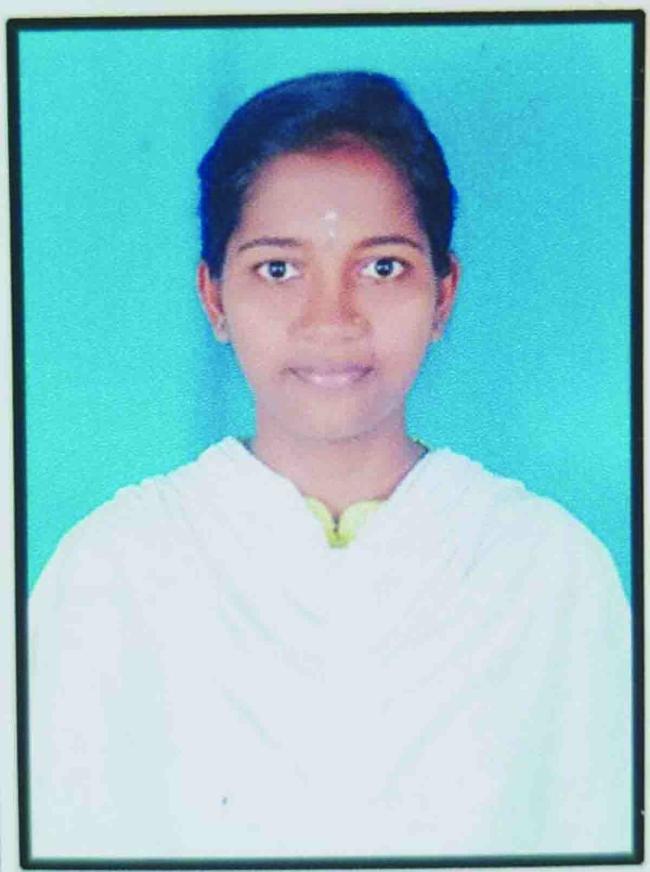 ಪ್ರಬಂಧ ಸ್ಪರ್ಧೆಯಲ್ಲಿ ವಿದ್ಯಾರ್ಥಿನಿಯರು ರಾಜ್ಯ ಮಟ್ಟಕ್ಕೆ ಆಯ್ಕೆ 