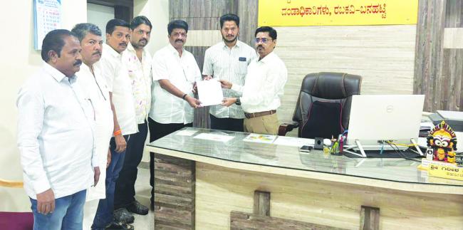 ಅಕ್ರಮ ನಿವೇಶನಗಳ ಸಕ್ರಮಗೊಳಿಸಲು ಒತ್ತಾಯಿಸುತ್ತಿರುವ ಪಟ್ಟಭದ್ರ ಹಿತಾಸಕ್ತಿಗಳ ವಿರುದ್ಧ ಮನವಿ 