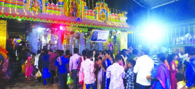 ದಕ್ಷಿಣ ಕಾಶಿ ಖ್ಯಾತಿಯ ಬಿದರಹಳ್ಳಿ  ರೇಣುಕಾಂಬಾ ದೇವಿಯ ಕಾರ್ತಿಕೋತ್ಸವ