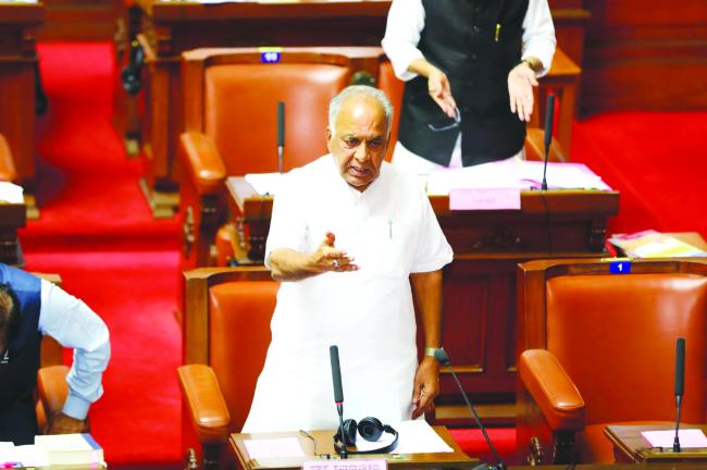 ಮುಂಗಾರು ಪ್ರಾರಂಭದ ಮುಂಚೆ ಕೆರೆಗಳ ಸುಸ್ಥಿತಿ ಪರೀಶೀಲನೆ: ಸಚಿವ ಭೋಸರಾಜು 