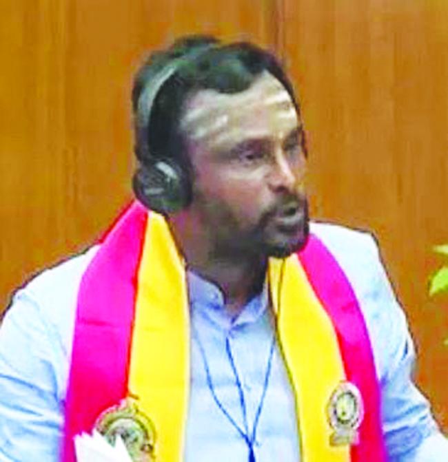 ಮೀಸಲಾತಿ ಹೋರಾಟದಲ್ಲಿ ಬಿಜೆಪಿ, ಆರ್‌ಎಸ್‌ಎಸ್‌ನಿಂದ ಕಲ್ಲು ತೂರಾಟ 