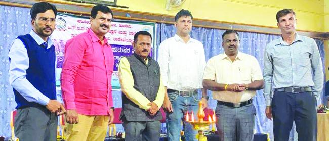 ಪುರುಷರ ಮತ್ತು ಮಹಿಳೆಯರ ವಾಲಿಬಾಲ್ ಪಂದ್ಯಾವಳಿ  