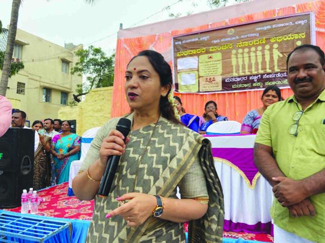 ಅರ್ಹರು ತಪ್ಪದೇ ಮತದಾರರ ಪಟ್ಟಿಯಲ್ಲಿ ನೋಂದಣಿ ಮಾಡಿಸಿಕೊಳ್ಳಿ: ಡಾ.ನಾಗಲಕ್ಷ್ಮೀ ಚೌಧರಿ