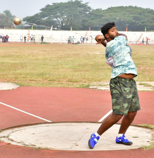 71ನೇ ಕ.ವಿ.ವಿ ಕ್ರೀಡಾಕೂಟದಲ್ಲಿ ಜೆ.ಎಸ್‌.ಎಸ್ ಎಸ್‌.ಎಮ್‌.ಐ ಸಂಸ್ಥೆ ಸಮಗ್ರ ವೀರಾಗ್ರಣಿ,  