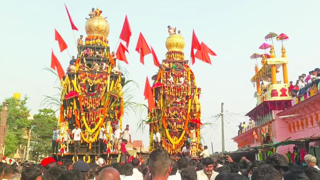 ಜೋಡು ರಥೋತ್ಸವ ಸಂಭ್ರಮ ಕಣ್ತುಂಬಿಕೊಂಡ ಭಕ್ತಸಮೂಹ 