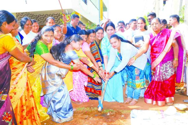 ಕೆಲವರ ಭಕ್ತಿ ಕೇವಲ ಭಾಷಣ, ರಾಜಕಾರಣಕ್ಕೆ ಸೀಮಿತ, ನನ್ನದು ಹಾಗಲ್ಲ : ಹೆಬ್ಬಾಳಕರ್  