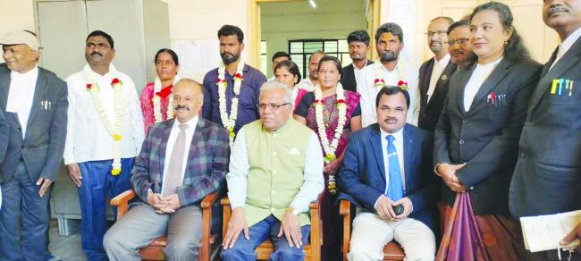 ರಾಷ್ಟ್ರೀಯ ಜನತಾ ನ್ಯಾಯಾಲಯಕ್ಕೆ ಅಭೂತಪೂರ್ವ ಸ್ಪಂದನೆ ವಿಚ್ಛೇಧನ ಕೋರಿದ ದಂಪತಿಗಳಿಗೆ ಒಂದಾಗಿಸಿದ ಜನತಾ ಅದಾಲತ್ 