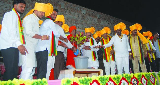 ರೈತರ ಸಮಸ್ಯೆಗಳ ಕಡೆಗೆ ಹೆಚ್ಚಿನ ಗಮನ ನೀಡಬೇಕು: ಡಾ. ಬಿ. ಎನ್ ಜಗದೀಶ್ 