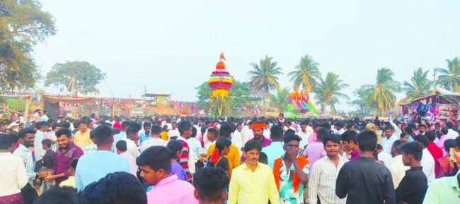 ಮದಲಗಟ್ಟಿ ಆಂಜನೇಯ ಸ್ವಾಮಿಯ ರಥೋತ್ಸವ