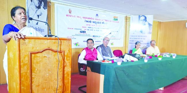 ಹಿಂದಿನ- ಇಂದಿನ ದಿನಗಳಲ್ಲಿ ಮಹಿಳೆಯರ ಸ್ಥಿತಿಗತಿಯಲ್ಲಿ ಸಾಕಷ್ಟು ಬದಲಾವಣೆ: ಮೆಣಸೆ 