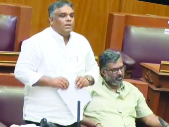 ಕ್ಷೇತ್ರದ ಕುಂದುಕೊರತೆಗಳ ಬಗ್ಗೆ ಧ್ವನಿ ಎತ್ತಿದ ಶಾಸಕ : ಪಠಾಣ