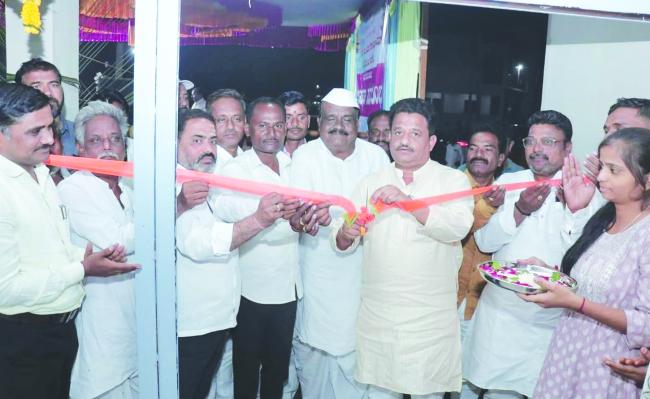 ನೂತನ ದೇವರಾಜ್ ಅರಸು ಮೆಟ್ರಿಕ್ ನಂತರದ ಬಾಲಕರ ವಸತಿ ನಿಲಯ ಉದ್ಘಾಟನೆ 