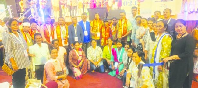 ಅಂತಾರಾಷ್ಟ್ರೀಯ ಮಟ್ಟದ ಯೋಗ ಸಮ್ಮಿಲನದಲ್ಲಿ  6ಜನ ಯೋಗಪಟುಗಳಿಗೆ ಪ್ರಶಸ್ತಿ 