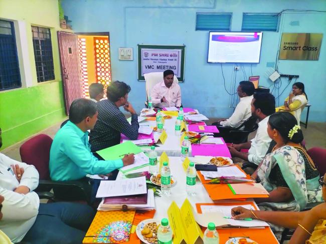 ಜವಾಹರ ನವೋದಯ ವಿದ್ಯಾಲಯಕ್ಕೆ ಜಿಲ್ಲಾಧಿಕಾರಿ ಟಿ.ಭೂಬಾಲನ್ ಭೇಟಿ:ಪರೀಶೀಲನೆ 