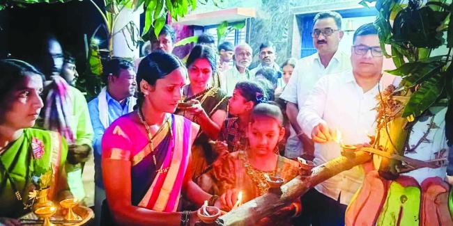 ಅಂಧಕಾರ ಹೋಗಲಾಡಿಸಿ ಜ್ಞಾನದ ಬೆಳಕು ಹೊತ್ತಿಸುವುದೇ ಕಾರ್ತಿಕೋತ್ಸವ