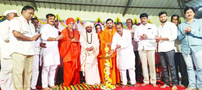 ಯುವ ಜನತೆಗೆ ಸಂಸ್ಕೃತಿ ಮತ್ತು ಸಂಸ್ಕಾರ ನೀಡುವಲ್ಲಿ ಮಠಗಳು ಪ್ರಮುಖ ಪಾತ್ರ ನಿರ್ವಹಿಸುತ್ತಿವೆ:  ರಮೇಶ ಭೂಸನೂರ 