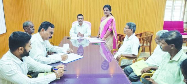 ವಿಶ್ವ ಮಾನವ ದಿನಾಚರಣೆ ಹಾಗೂ ವಿಶ್ವಕರ್ಮ ಅಮರ ಶಿಲ್ಪಿ ಜಕಣಾಚಾರಿ ಸಂಸ್ಕರಣಾ ದಿನಾಚರಣೆಯ ಪೂರ್ವಭಾವಿ ಸಭೆ