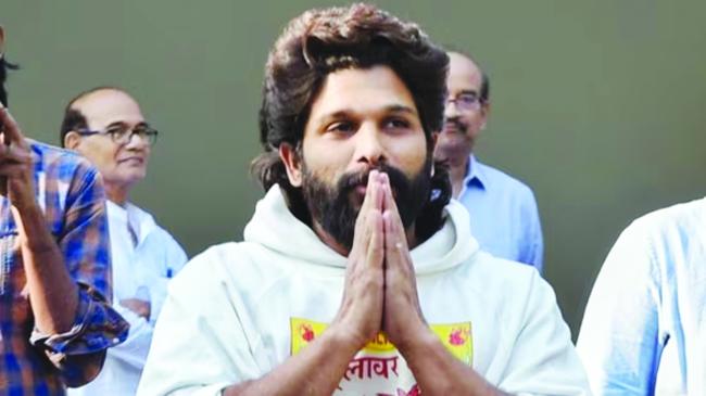 ಥಿಯೇಟರ್‌ ನಲ್ಲಿ ಕಾಲ್ತುಳಿತ ಪ್ರಕರಣ: ವಿಚಾರಣೆಗೆ ಹಾಜರಾದ ನಟ ಅಲ್ಲು ಅರ್ಜುನ್ 