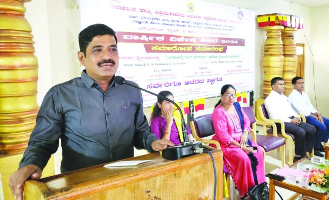 ಎನ್‌ಎಸ್‌ಎಸ್ ತರಬೇತಿ ಕೇವಲ ಒಂದು ಕಾರ್ಯಕ್ರಮವಾಗದೆ ಯುವಜನತೆಯ ಜೀವನದ ಪ್ರಮುಖ ಅಂಗವಾಗಬೇಕು : ಡಾ. ಜಮಾದಾರ