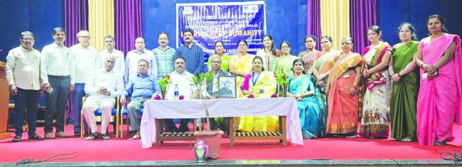 ಇನ್ನರ ವ್ಹೀಲ್ ಸಂಸ್ಥೆಯ ಬೆಳ್ಳಿ ಹಬ್ಬ: ಹೆಣ್ಣು ಮಕ್ಕಳ ಕವಿಗೋಷ್ಠಿ