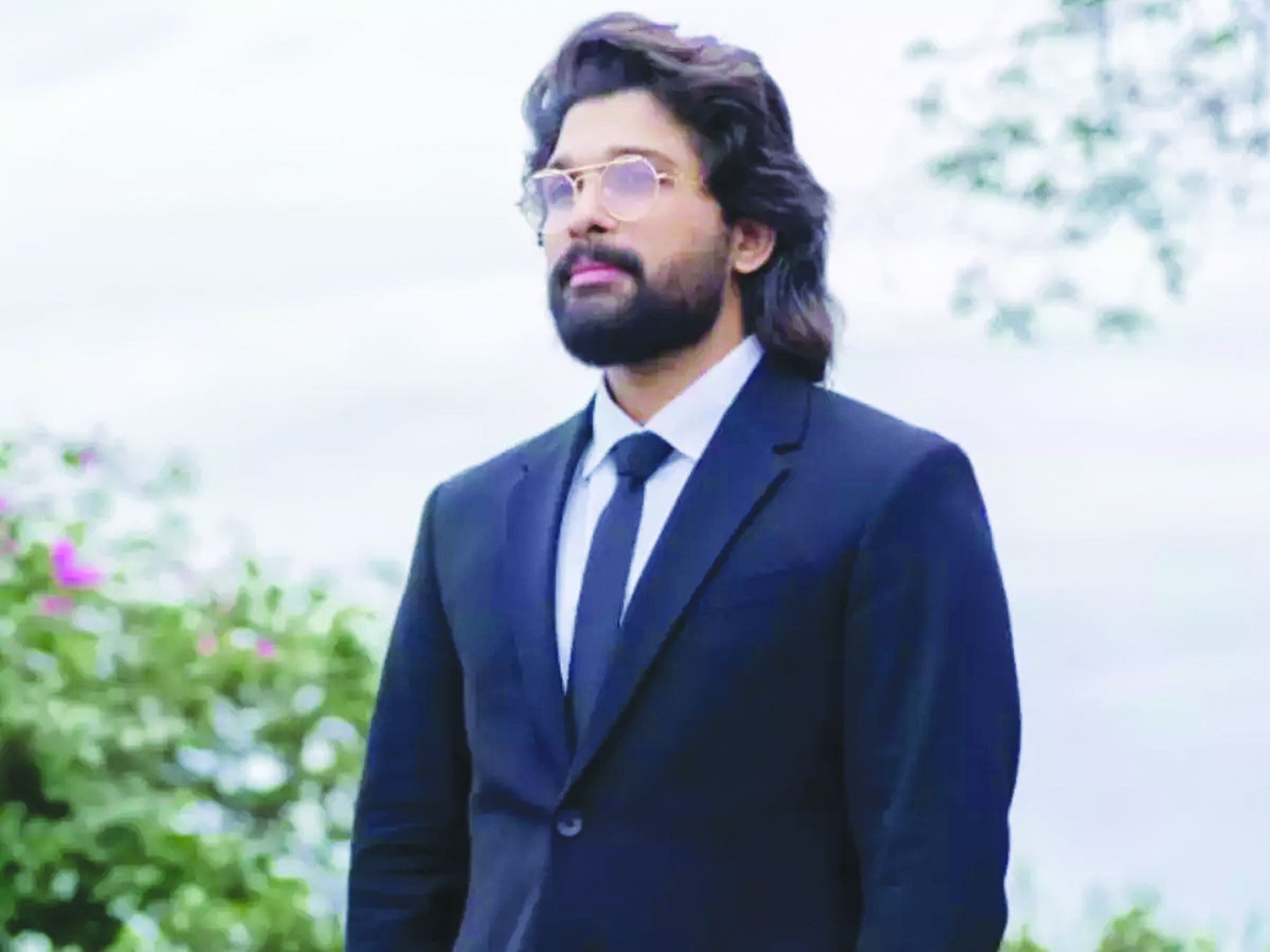 ನಟ ಅಲ್ಲು ಅರ್ಜುನ್ ರಿಂದಾಗಿ ಇಡೀ ಚಿತ್ರರಂಗ ತಲೆತಗ್ಗಿಸುವಂತಾಗಿದೆ: ನಿರ್ದೇಶಕ ತಮ್ಮಾರೆಡ್ಡಿ ಭಾರದ್ವಾಜ್