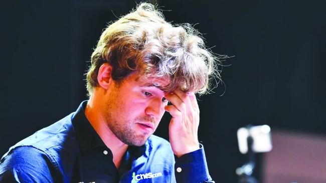 ಚೆಸ್ ಚಾಂಪಿಯನ್‌ಷಿಪ್‌ನಿಂದ ಐದು ಬಾರಿಯ ವಿಶ್ವ ಚಾಂಪಿಯನ್  ಮ್ಯಾಗ್ನಸ್ ಕಾರ್ಲಸನ್  ಅನರ್ಹ