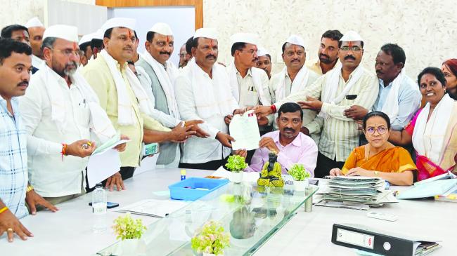 ಜಿ.ಓ.ಸಿ.ಸಿ ಬ್ಯಾಂಕಿನ ಚುನಾವಣೆಗೆ ನಾಮಪತ್ರ ಸಲ್ಲಿಕೆ 